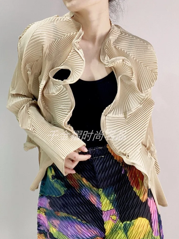 Spring/Summer New Women\'s Solid Color Long Sleeve Jacket Miyak folds Fashion heavy industry flower bud design elegant cardigan