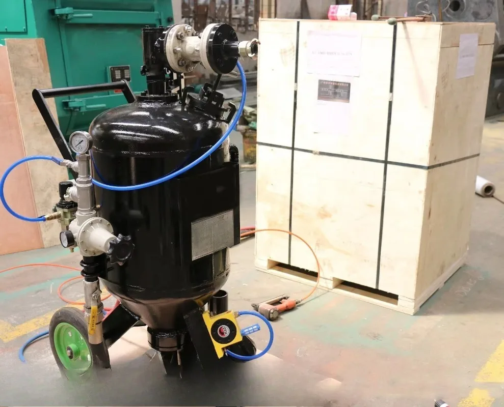 Mini Uniform Spraying Sandblasting Cabinet Balanced Airflow Design Sandblaster Ensure Consistent Surface Effect