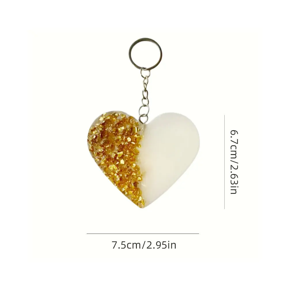 Personalized Resin Heart Keychain Custom Engraved Text Heart‑Shaped Key Ring Bag Charm Car Key Pendant Wedding Gift