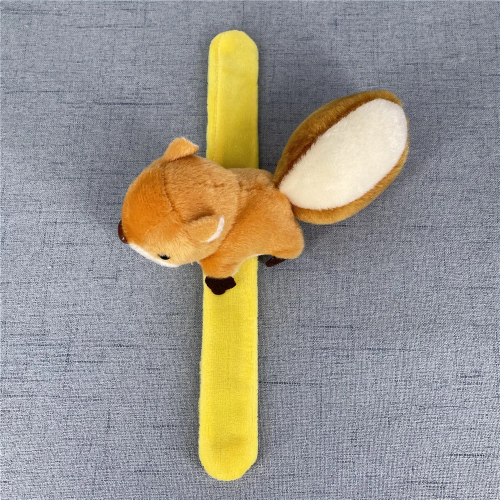 10 センチメートルふわふわリスぬいぐるみぬいぐるみ、ギフトブレスレット、手の手首を飾るぬいぐるみ動物のおもちゃ人形