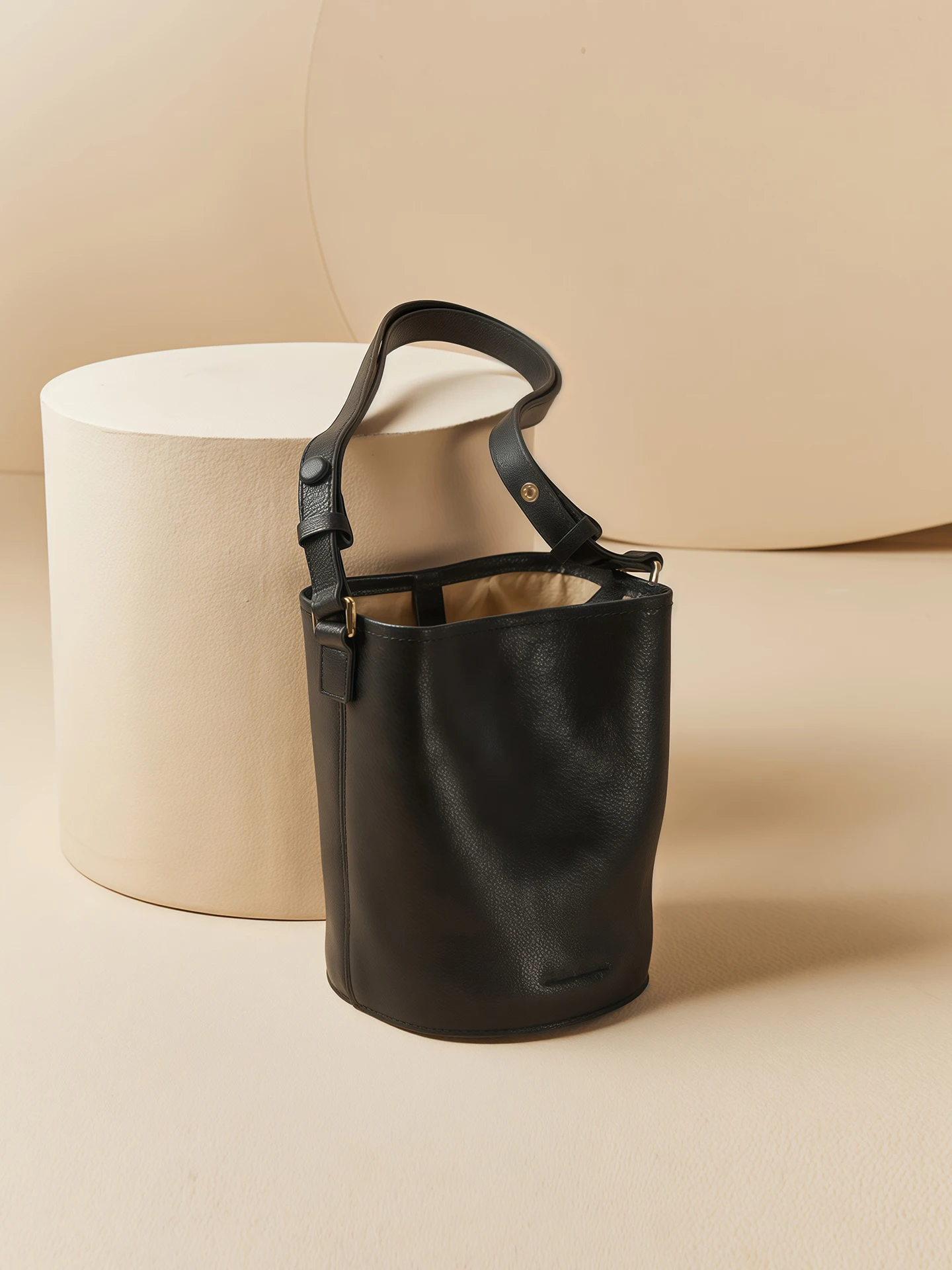sac-seau-retro-en-cuir-petit-sac-polyvalent-a-porter-a-l'Epaule-sac-bandouliere-classique-decontracte-en-cuir-veritable