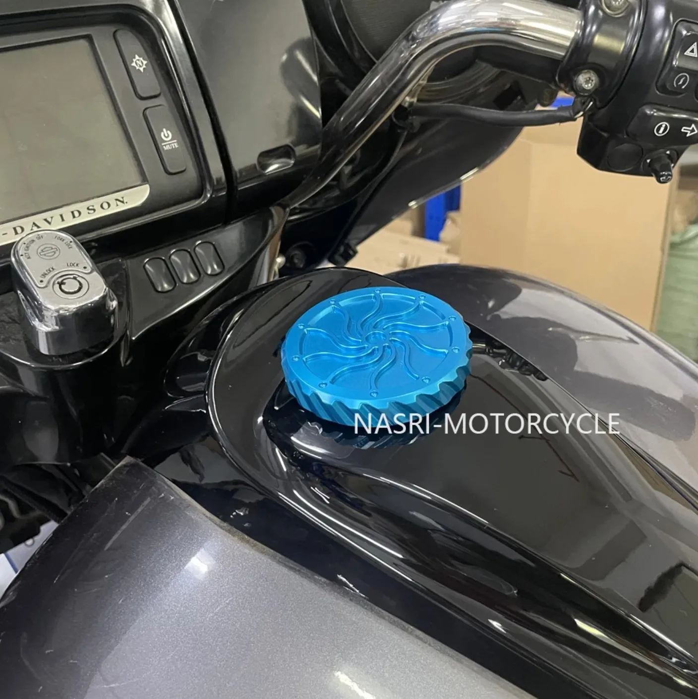 Motorcycle Aluminum Fuel Tank Cap Oil Tank Gas Cover For Harley Sportster XL883 XL1200 Dyna Softial CVO Road Glide Street Glide