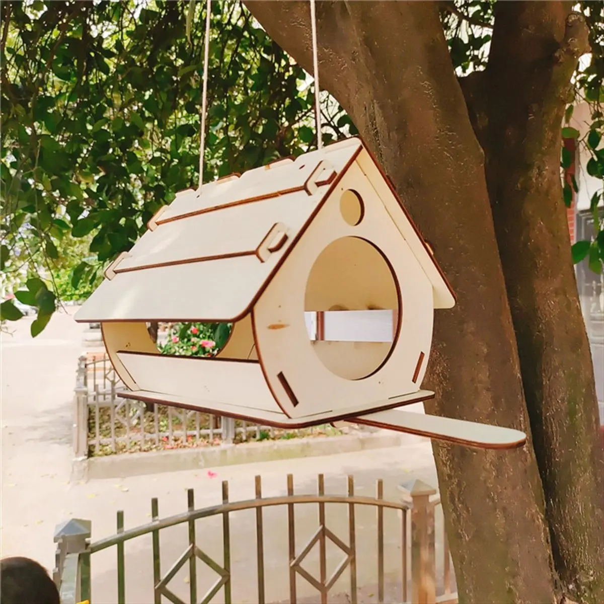 ABYA Wooden Bird Nest with Perch Bird Feeder Household Bird Nest Box Suitable for Outdoor Garden Courtyard Decoration