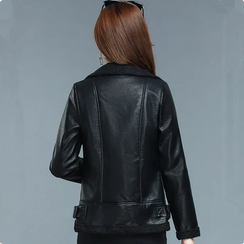 UHYTGF 5XL Jacket Women Double Breasted Plush Warm Short Leather Outewear Female Quality PU Leather Autumn Winter Coat Ladie 202