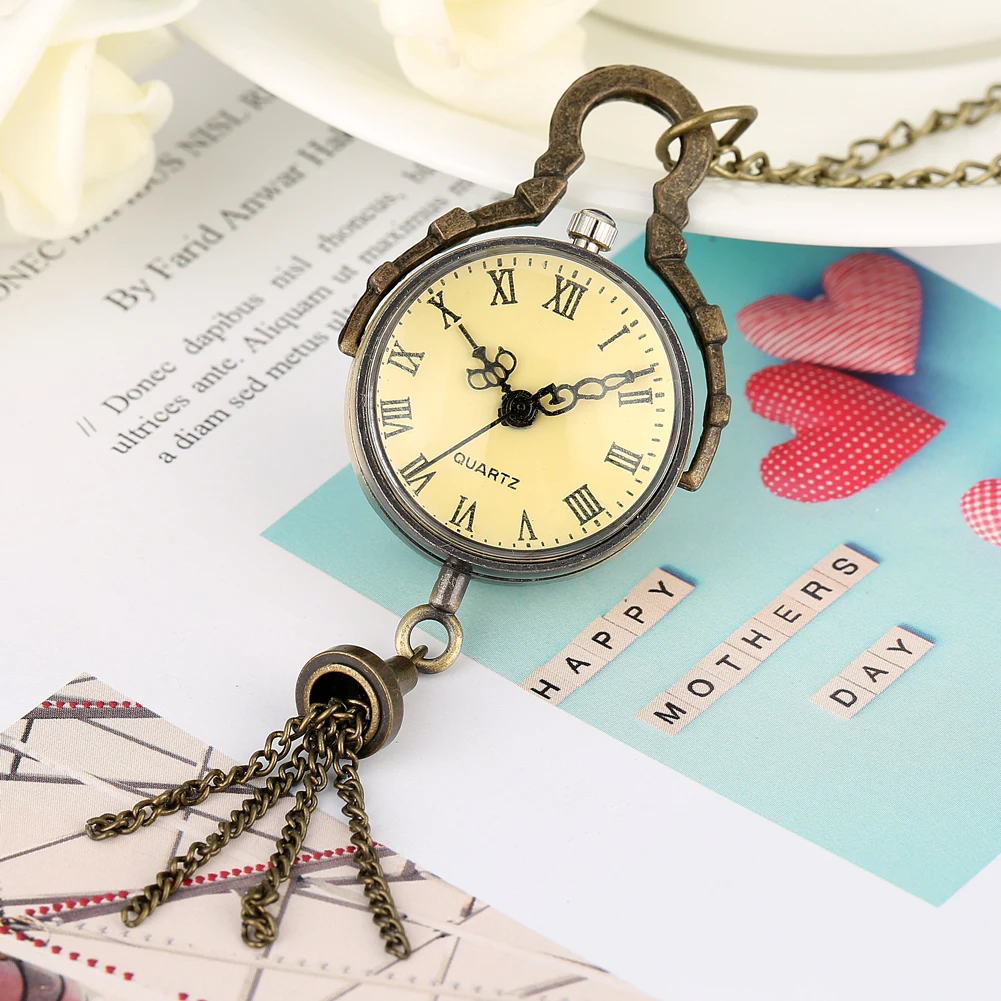Tiny Cute Transparent Glass Ball Shaped Pendant Quartz Pocket Watch Roman Numerals Yellow/Black Dial Necklace Pocket Clock Gift