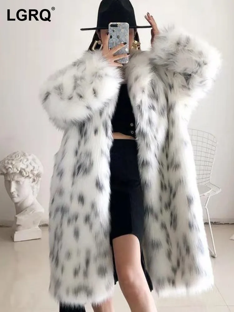 LGRQ 2024 Winter Fur Coat, Women's Medium Long Waistless, Spotted Sleeve Fake Fox, Polka Dots Jacket, Female Windbreaker WV9630