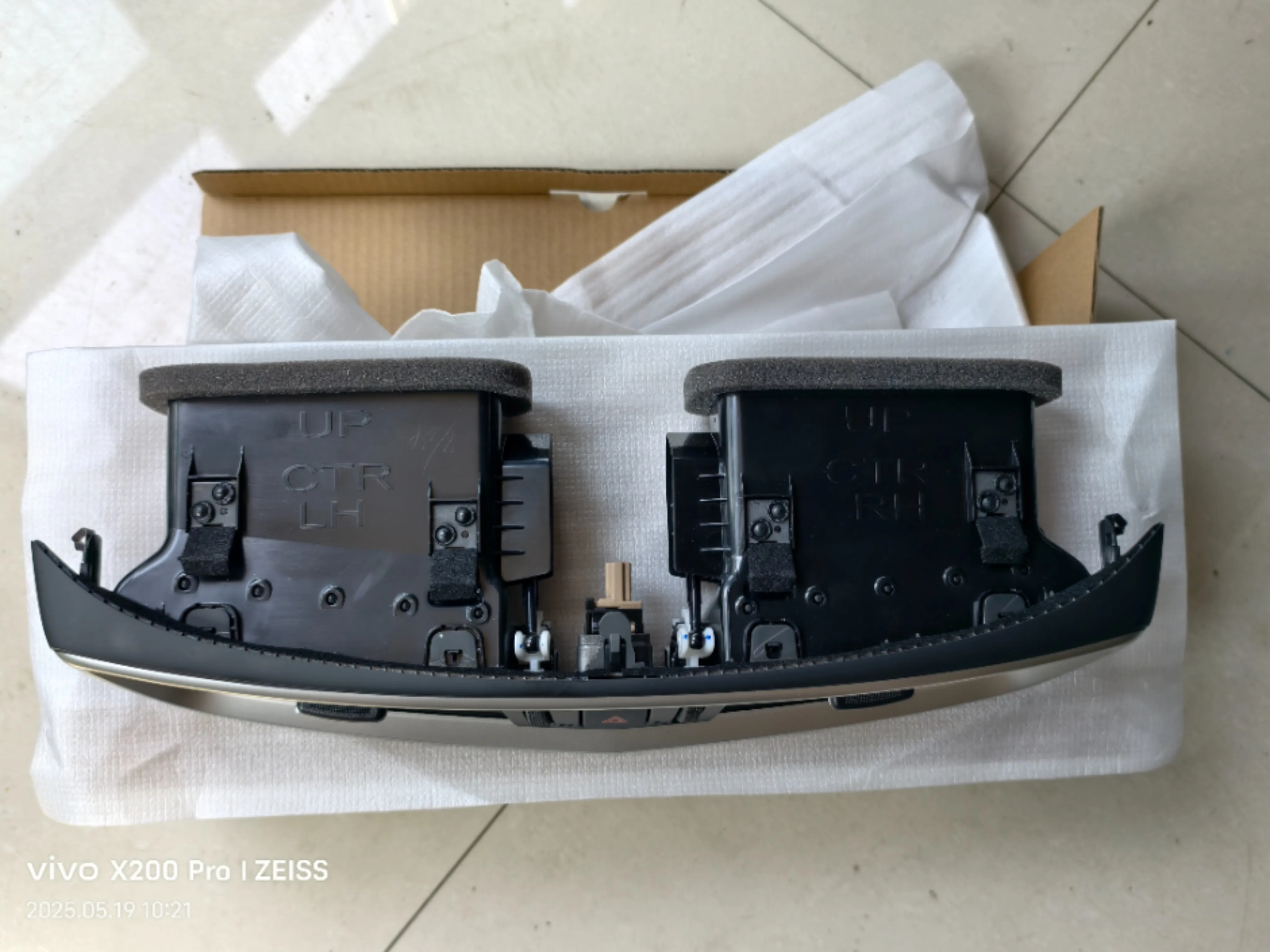 Auto Front Middle Dashboard Air Conditioning Outlet A/C Vent for Nissan X-Trail 2014 2015 2016 Qashqai 2016 2017 2018 2019-2021