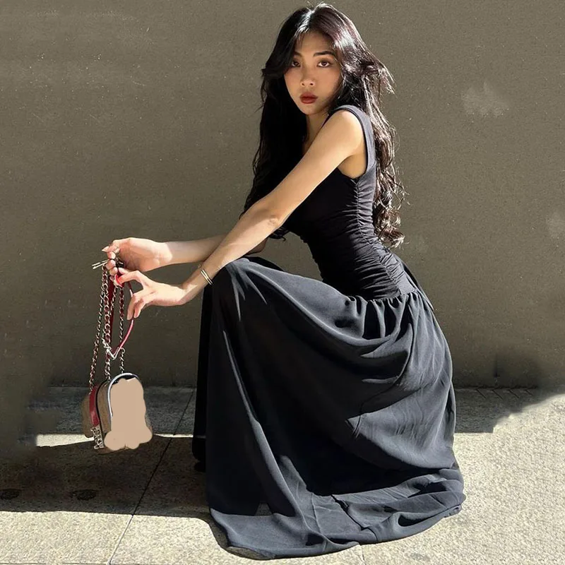 ZHIO 2026 Women Black Ruched Party Maxi Dress Elegant Temperament High-Waist Long Dresses Woman Sexy Slim Fit Suspender Dress