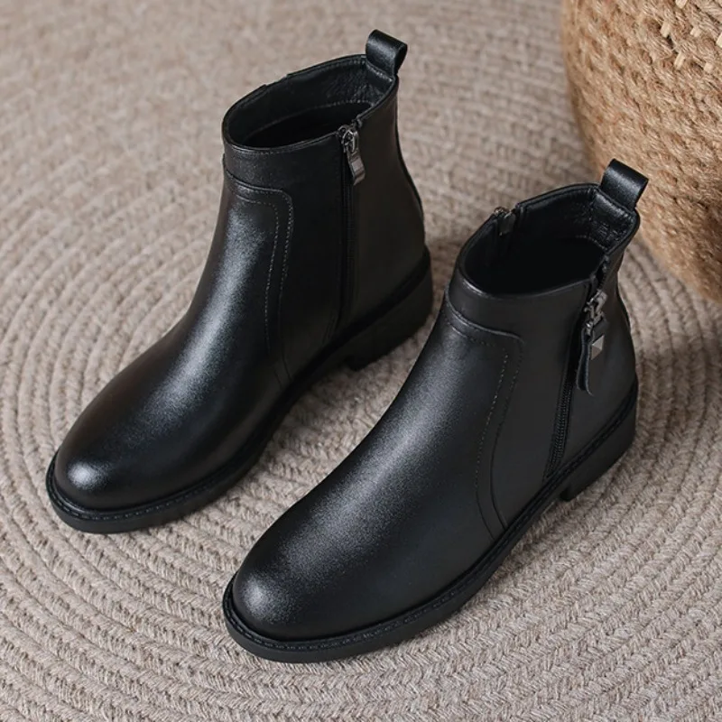 Genuine Leather Thick Heeled Short Boots with Soft Soles Side Zippers for Women Boots Plush Insulation Versatile Oversized Shoes