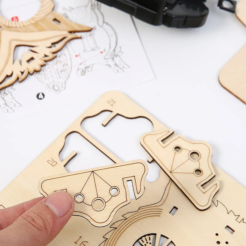 DIY 3D Wooden Owl Clock Miniature Model Kits Assembled Jigsaw Puzzles for Children Birthday Educational Gifts Home Decoration