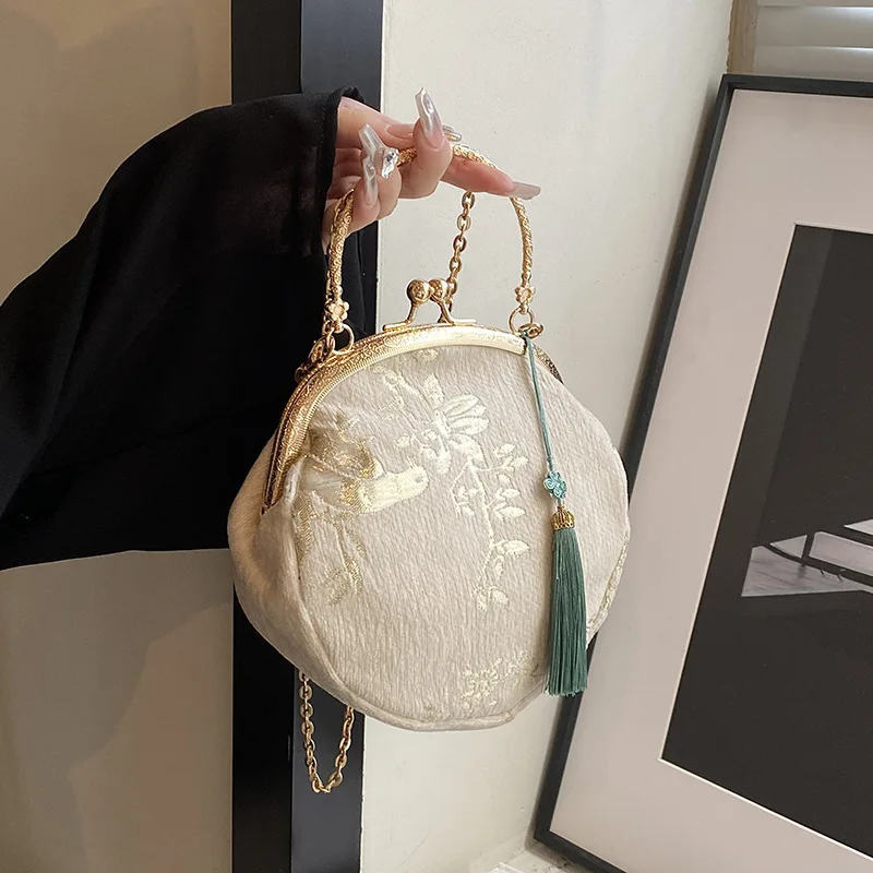 New Chinese Style Hanfu Handbag For Women In 2024, Trendy And Versatile Chain Crossbody Bag, Super Hot Hand-Held Gold Bag