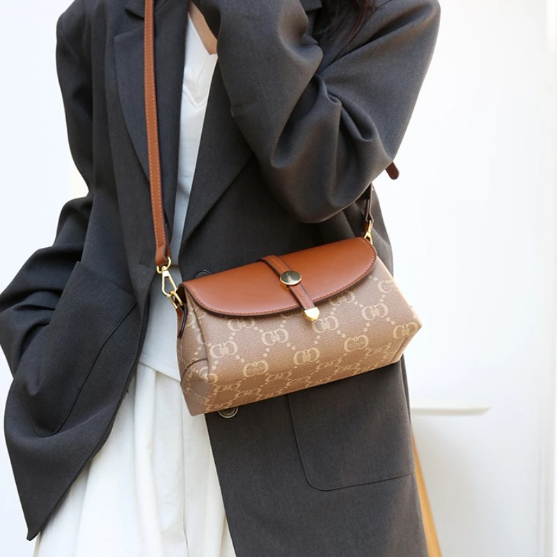 

​​Generous Function Female Bag Handbag Medium Workhorse Tote Reliable Performance For Demanding Days​​