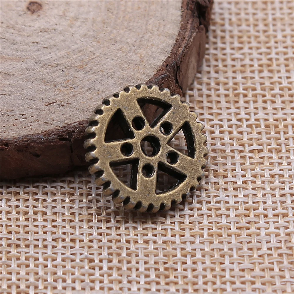 10pcs 18x18mm Porous Round Gear Charms Antique Bronze Plated Charms Jewelry Findings Jewelry Components For Jewelry Making