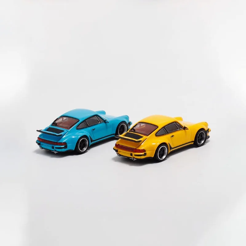 Diecast Original 1:64 Scale Porsche 911 930 Singer Turbo Study Cabriolet Modified Simulation Alloy Car Model Collection Toy Gift