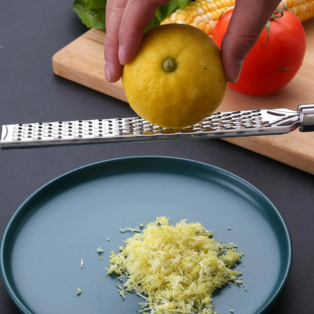 20cm Kitchen Grater Lemon Cheese Spices Grater Vegetable Fruis Grinder Lemon Citrus Gringer Cheese Grinding Tool