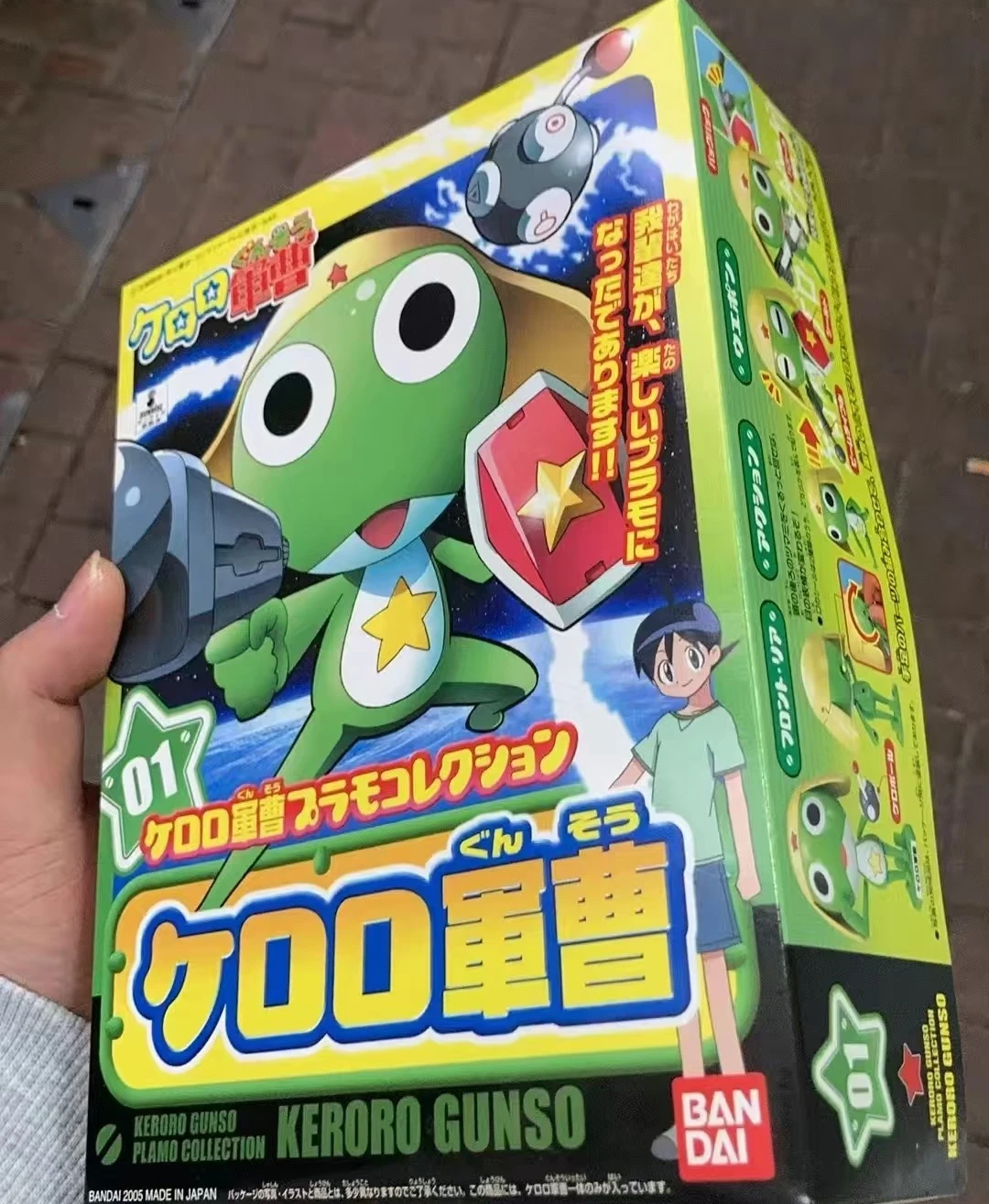 

В наличии: Коллекционная пластиковая модель-конструктор Bandai KERORO 01 Сержант-лягушка Кероро, игрушка-подарок