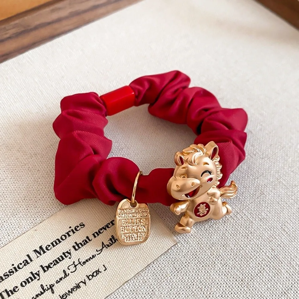 

Alloy Zodiac Horse Hair Rope Wrinkle Red Cloth Rope Chinese Children Hair Band Ponytail Holder Year of The Horse
