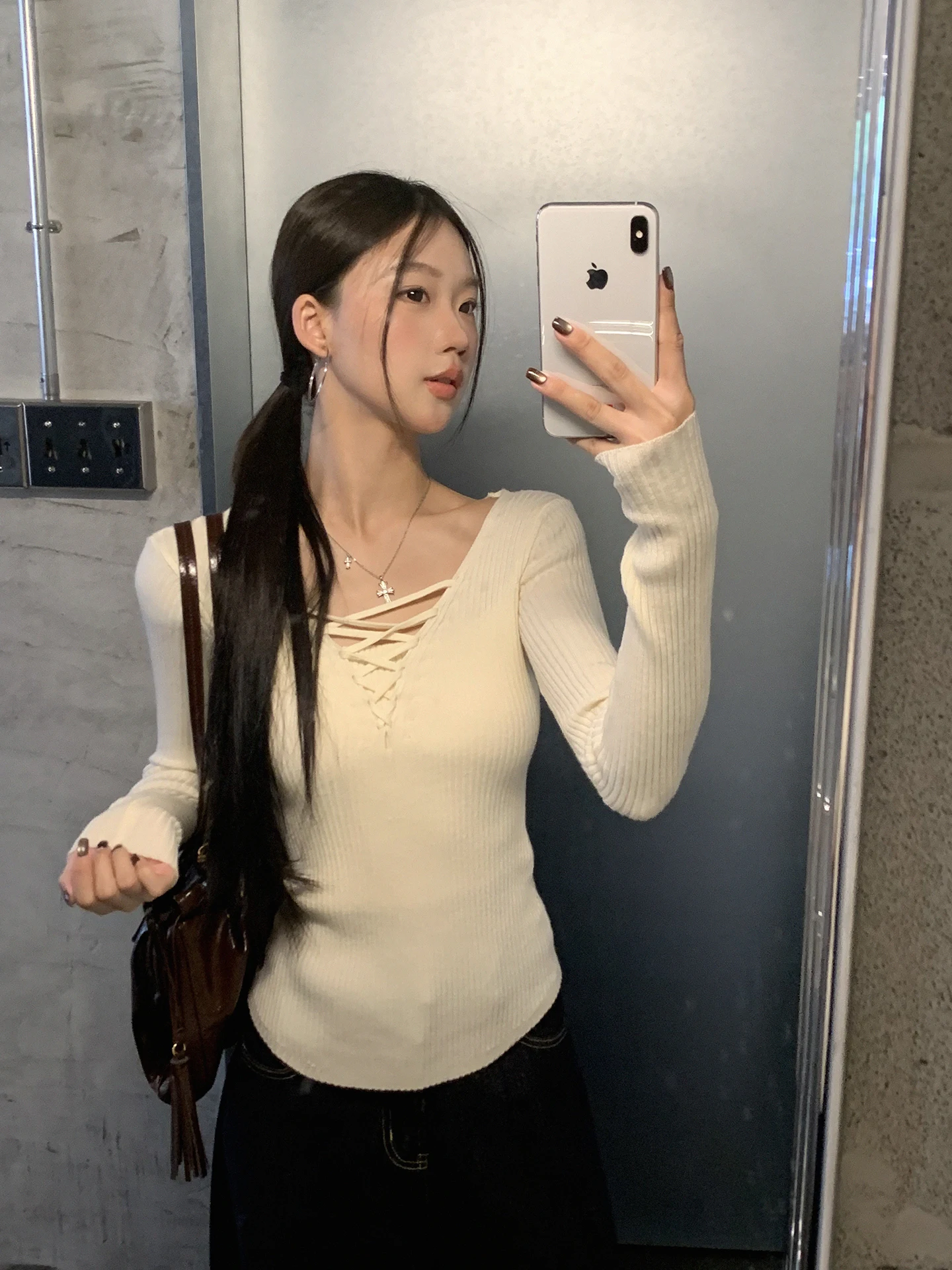 

Red Celebri Club Women's Long Sve Overhead Sweater Unique Beautiful Age-Defng Knitwear Straight Cut Commute Sle Wint...