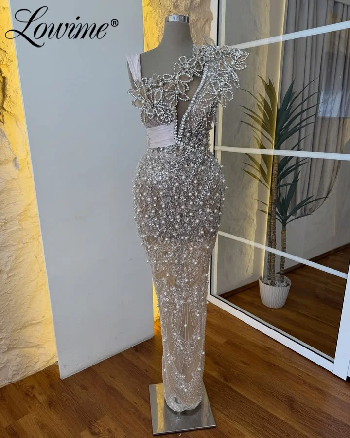 

Luxury Champagne Evening Dresses Heavy Pearl Crystals Prom Party Dress Vestidos De Fiesta 2026 Customized Celebrity Dress Gowns
