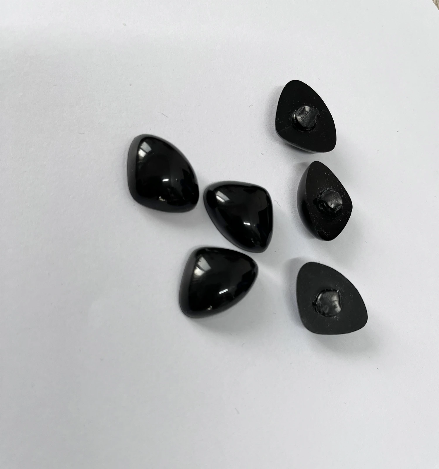 100pcs/lot 20mm black flat  Triangle  flat toy noses  for diy doll findings