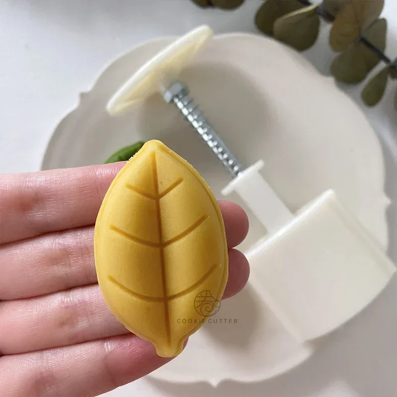 

Leaf Stamp Cake Mold 25-35g Mung Bean Cake Moon Cookie Cutter Pastry Dessert Baking Mold Fondant Cake Decoration Tool Reusable