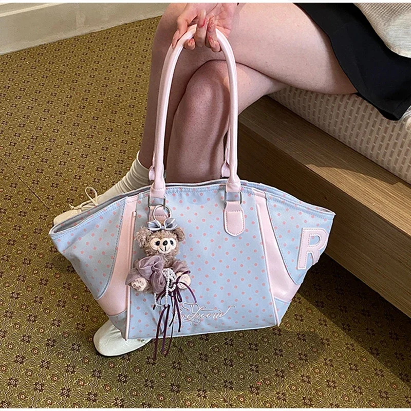 Wing Style Polka Dot Hobo Tote Bag mit Taschenanhänger, koreanische Umhängetasche mit großem Fassungsvermögen für Damen, süße Handtasche für den Arbeitsweg – Detail 13