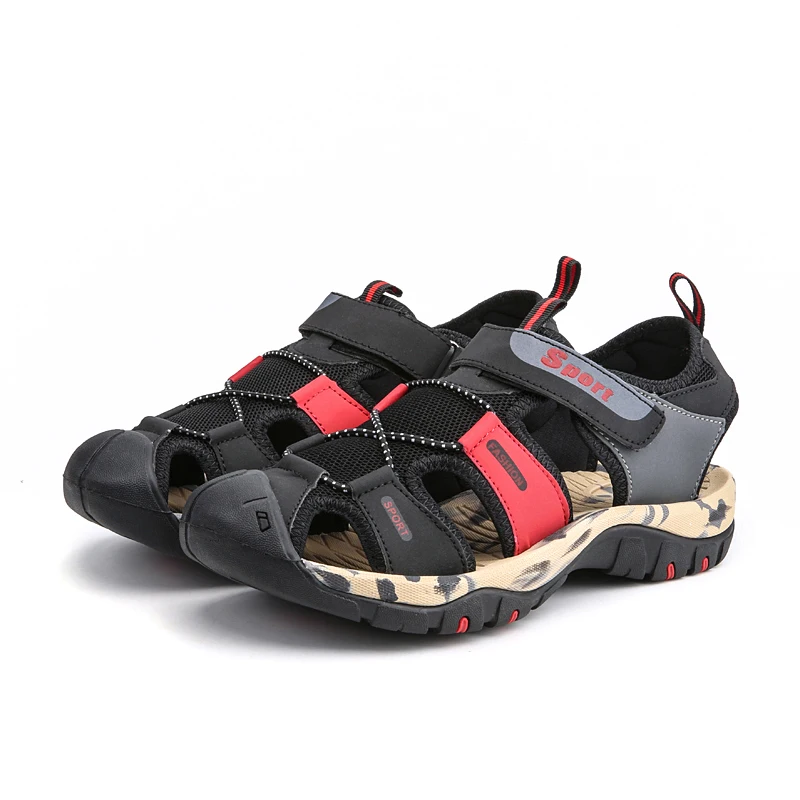 Sandali da uomo estivi Scarpe casual da uomo in pelle Sandali da esterno traspiranti per uomo Scarpe da spiaggia Pantofole Scarpe romane alla moda