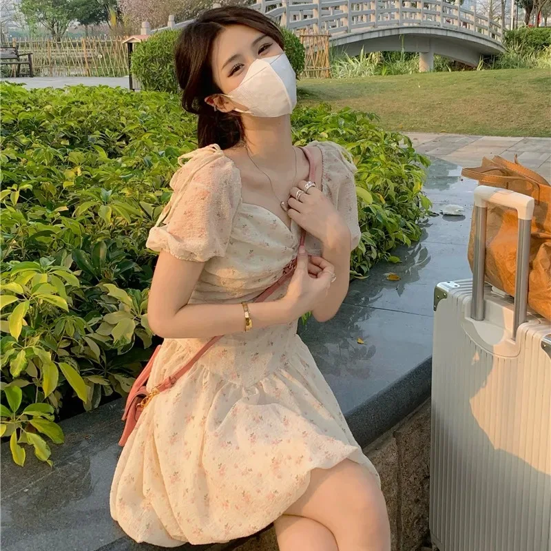 

2025 New Floral Print Women's Dress Sweet Bridesmaid Short Sleeve Bubble Sleeve Slimming High Waist A-Line Summer Dress