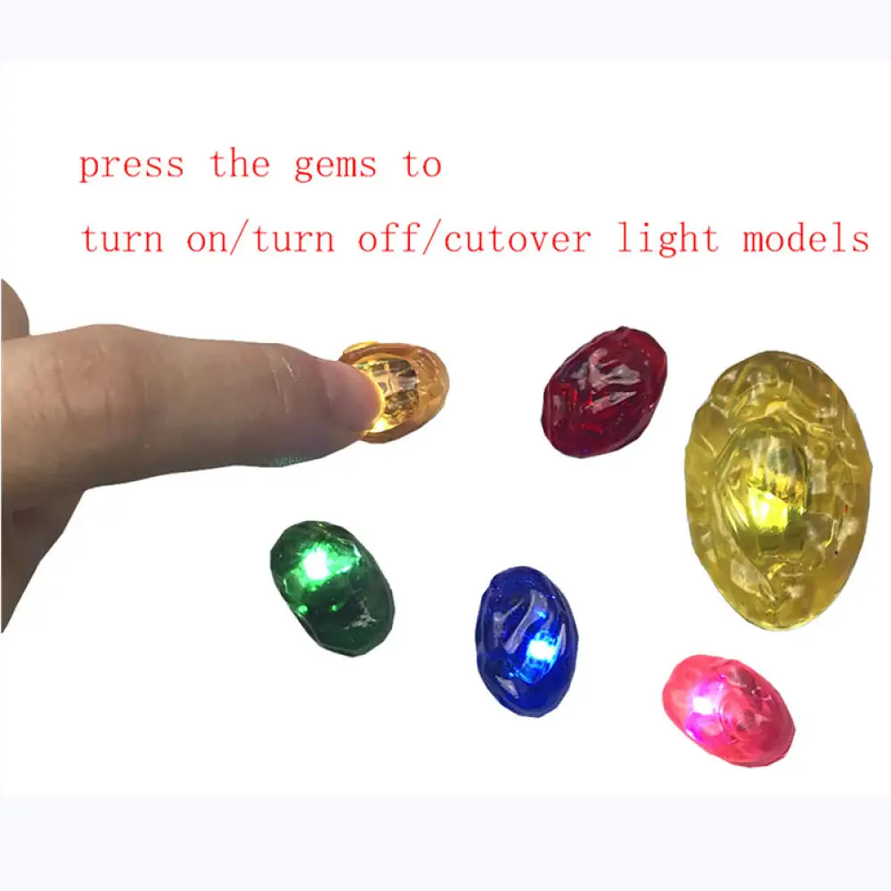 Halloween Cosplay Modell Leuchtender Handschuh Requisite Film-Modell Handschuh Abnehmbarer LED-Edelstein Rollenspiel-Geschenk Halloween Karneval Geschenk-Set – Detail 4