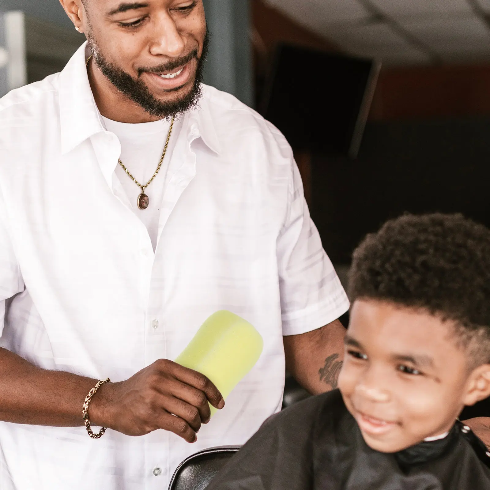 

20Pcs Hair Sponge Brush Haircut Cleaning Hairdresser Neckline Broken Hair Cleaning Tool Portable Barber Barbershop Accessories