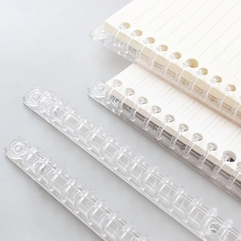 Imagem -03 - Loose-leaf Plastic Binding Ring a5 b5 a4 Book Binder Clips Coleção de Papel Artigos de Papelaria Notebook 20 Hole 26 Hole 30 Hole Pcs