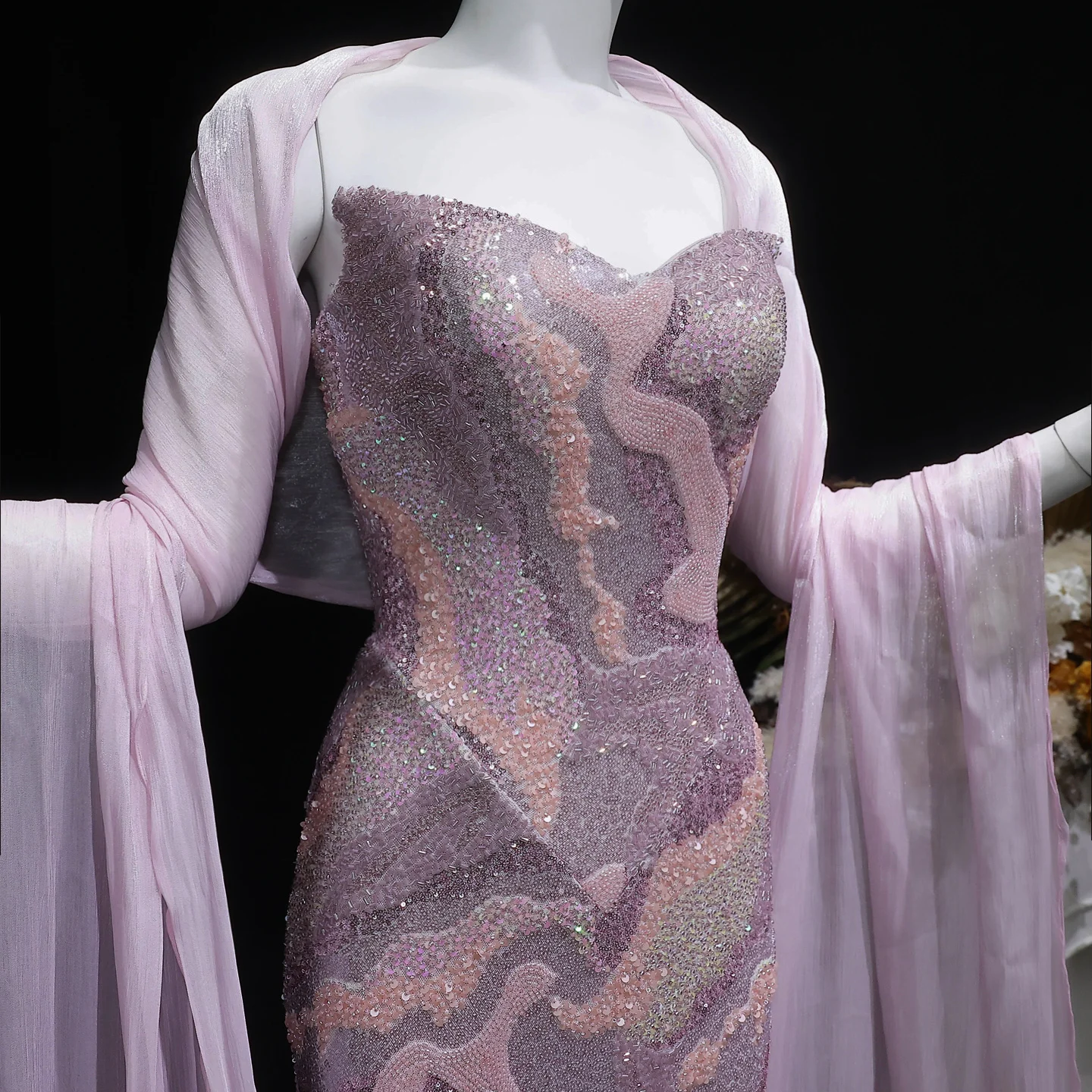 Sharon Said Abendkleider Luxuriöses Etuikleid mit Herzausschnitt, Tüll, Perlen, Cape, Pailletten, Dubai, formelles Hochzeits- und Partykleid SS658, maßgeschneidert – Detail 8