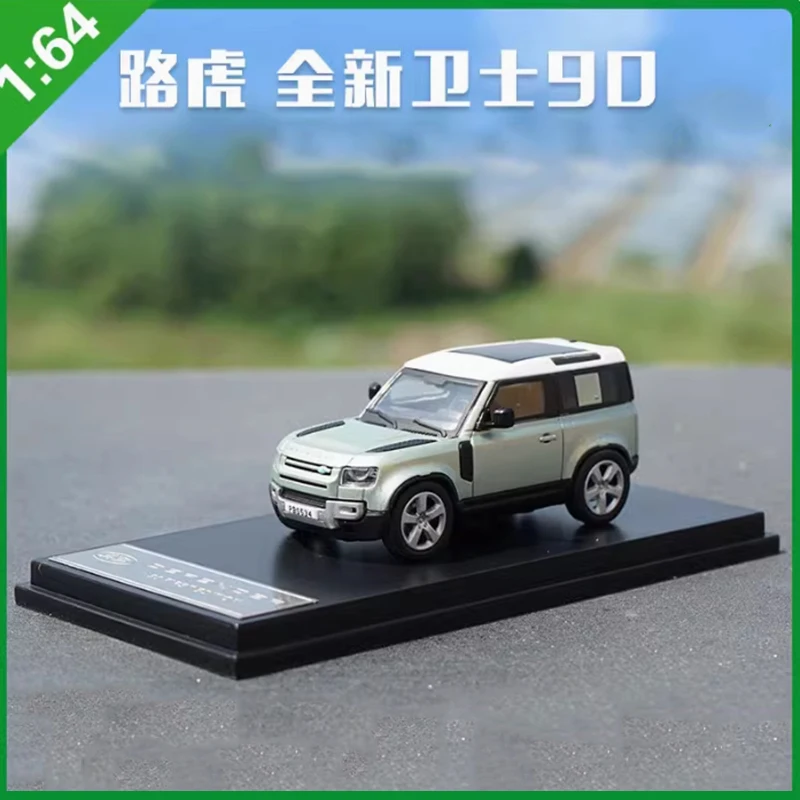 Diecast Original 1:64 Scale Land Rover Defender 90 Model Alloy Off-road Vehicle Model Finished Simulation Collection Gift Toys