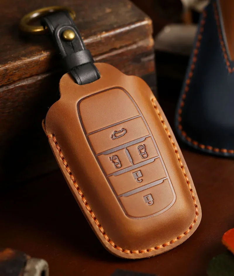 

1pc Leather Cowhide Car Remote Key Case Cover For Toyota RAV4 Yaris C-HR Hilux Fortuner Land Cruiser Camry Prado Car Accessories