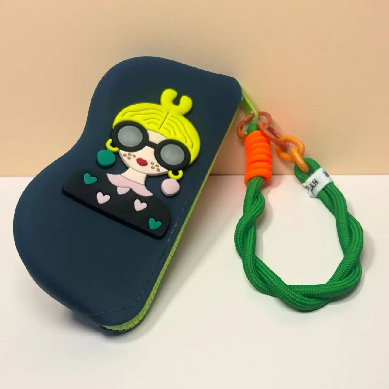 جديد المحمولة سيليكون نظارات حقيبة سستة النظارات الشمسية الغطاء الواقي مقاوم للماء حقيبة تخزين النظارات مع الحبل مضفر