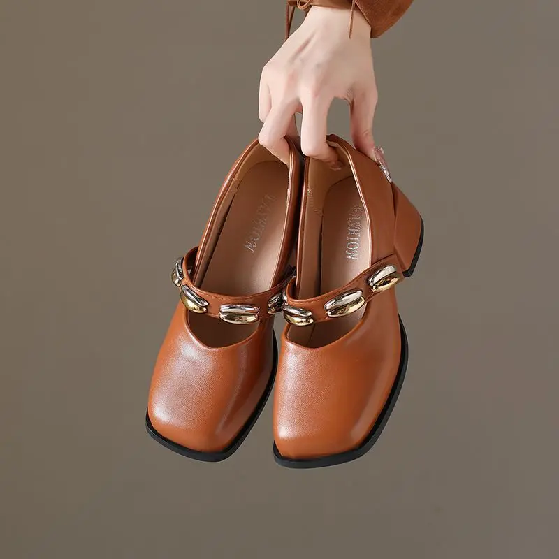 

2026 New Women Single Strap Metal Buckle Mary Janes Vintage British Style New Chinese Niche Casual Lightweight Shoes
