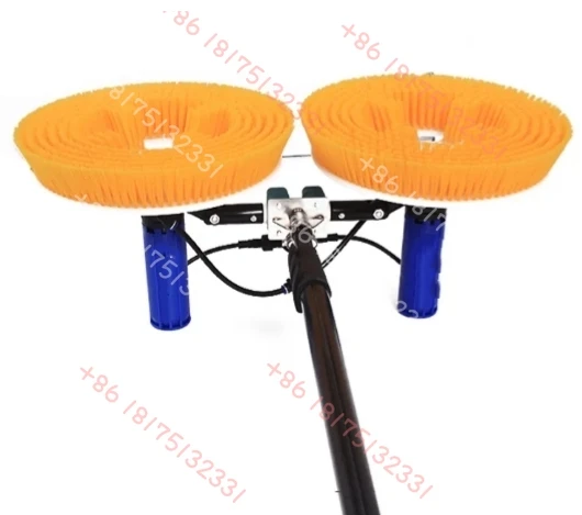 Solar Panel Cleanin…