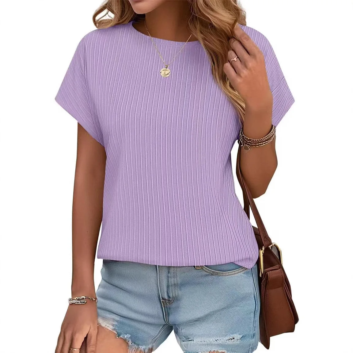 Spring/Summer 2026 New Elegant And Stylish Casual Solid-color Vertical Striped Batsleeve Loose Short-sleeved Large-sized T-shirt
