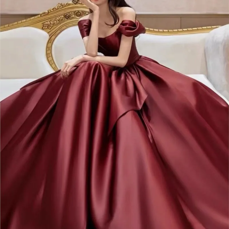 High Quality |Wine Red New Toasting high-end one-shoulder Performance Niche Haute Couture Women Dress