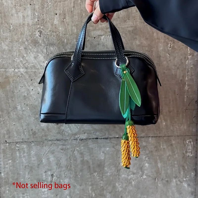 Lavender Cow Leather Bag Charm Purple Flower Keychain Bag Pendant Decoration Luxury Bag Accessories For Girl Woman Chrismas Gift