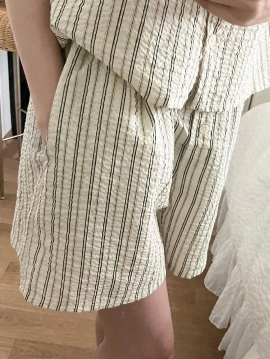 Summer Casual Cotton Linen Striped Crop Top And orts Pajama Set Women's Spwear V-ne Button Decoration Thin Fabric