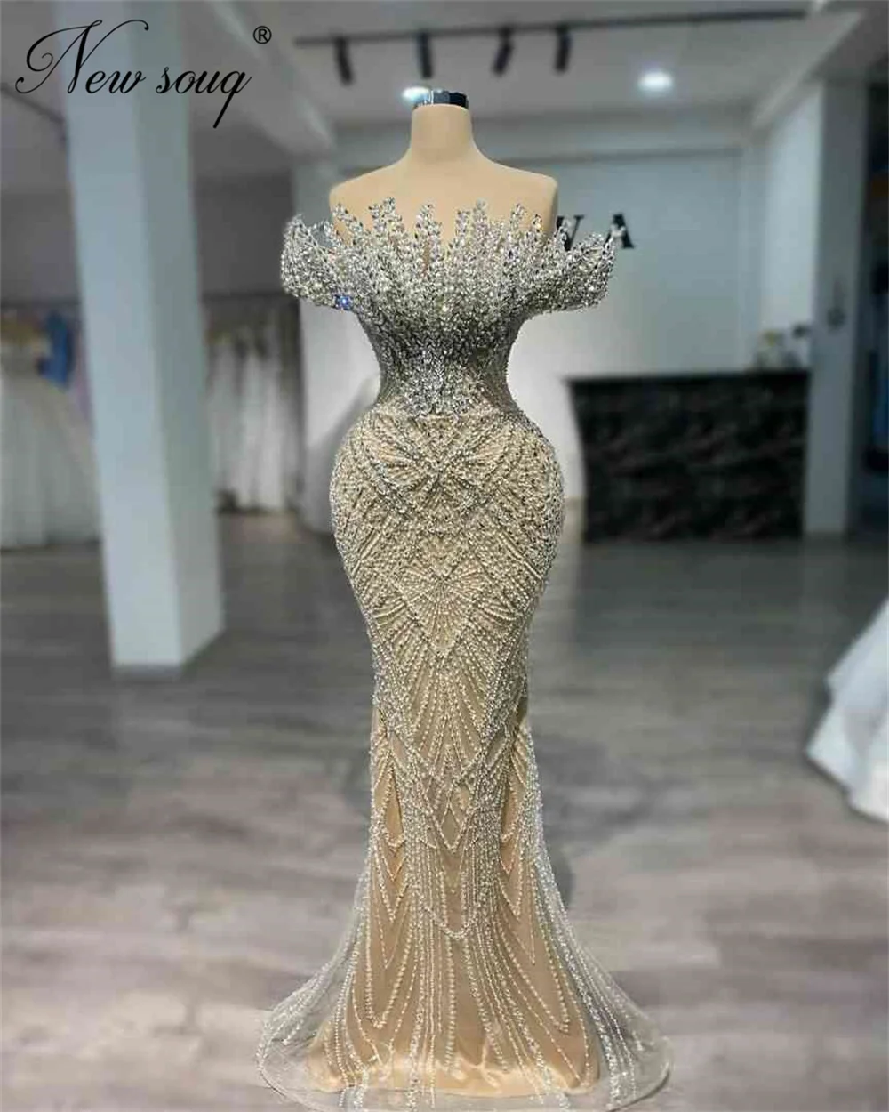 فساتين سهرة أنيقة مطرزة باللون الشامبانيا بدون أكتاف للحفلات الراقصة مع تنورة لحفلات الزفاف VestidosDe Cóctel مخصصة