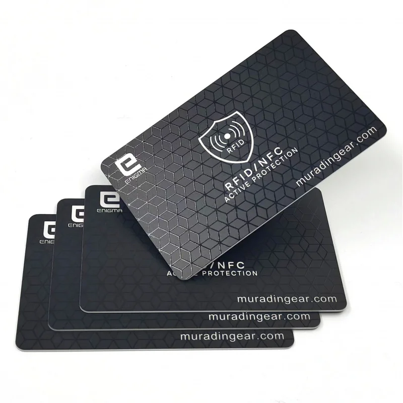 Custom Professional PVC Plastic  Anti Skimming Signal Blocking Card RFID Scan Blocking Card For Contactless Credit Card