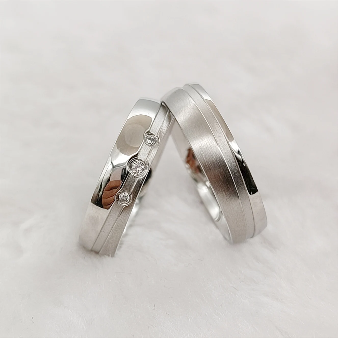 Matching Wedding Bands for Anniversary, Engagement & Romantic Ceremonies 316L Stainless Steel Couple Rings No Fade