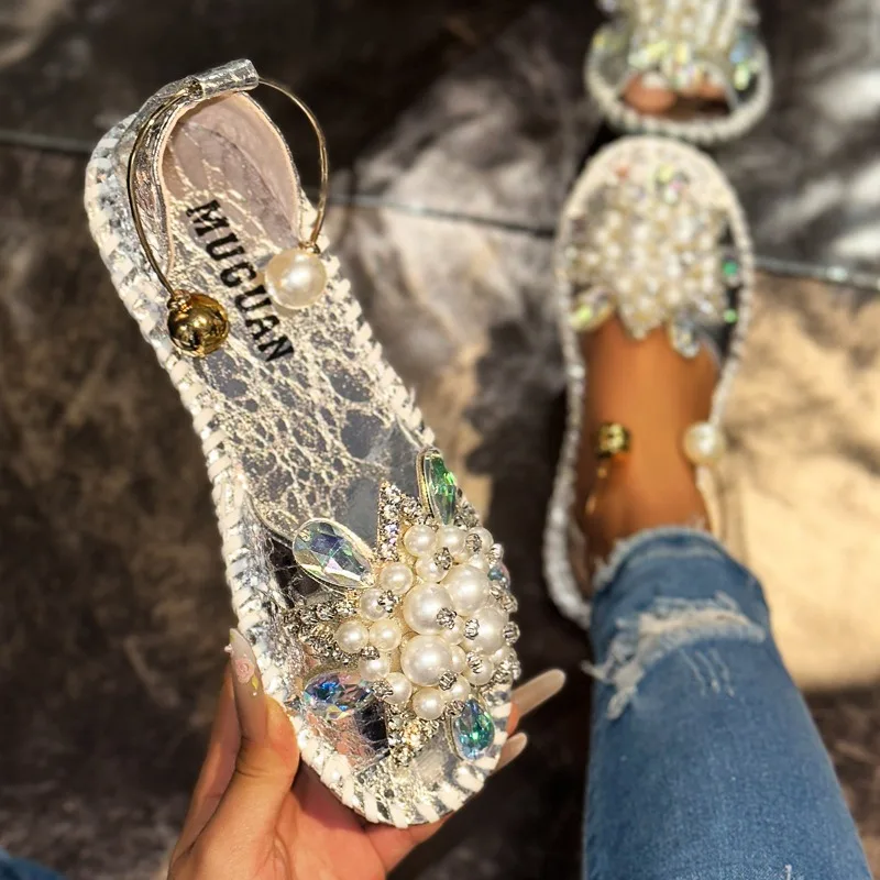 Fashion Women Sandals Luxury Pearl Crystal Flower Flat Sandal 2025Summer New Casual Open Toe Sandals for Women Designer Slippers