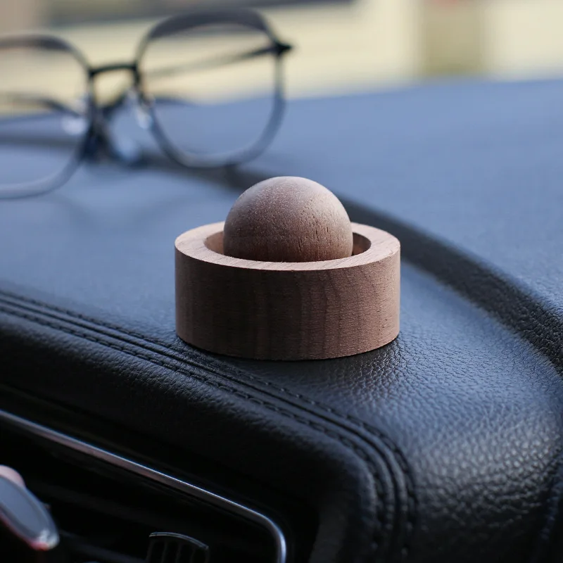 

Car & Home Essential Oil Diffuser - Made of Wood Mini Cute Natural Fragrance Diffuser Suitable for Bedroom Living Room Bathroom