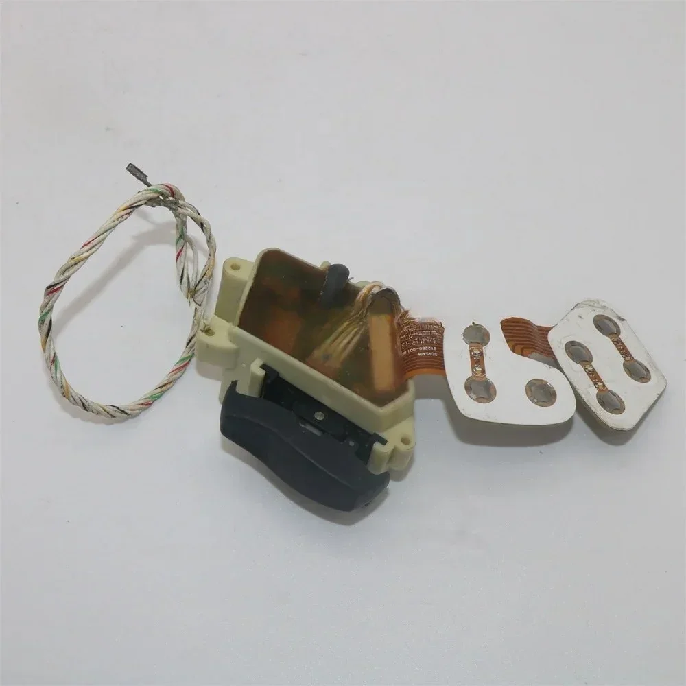 

0810498-009 Switch Button With Wiring Harness