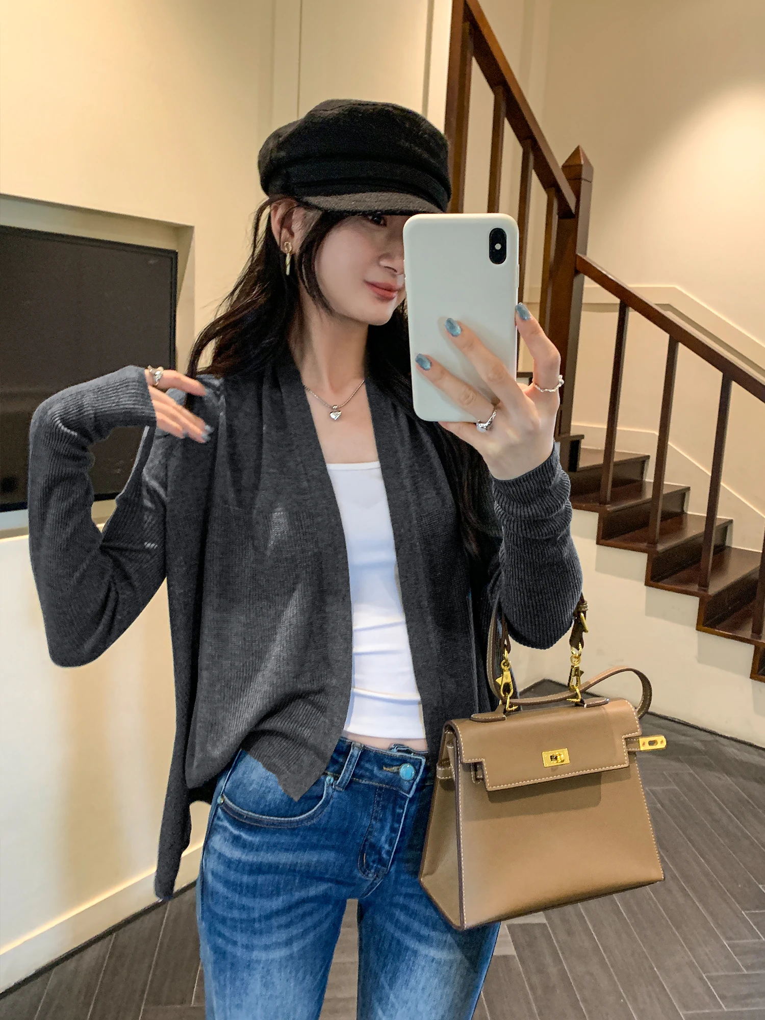 Black Ruched Cardigan Outerwear Women's Autumn Winter New Style Beautiful Korean Style Silk Lycra Short Coat Simple Casual