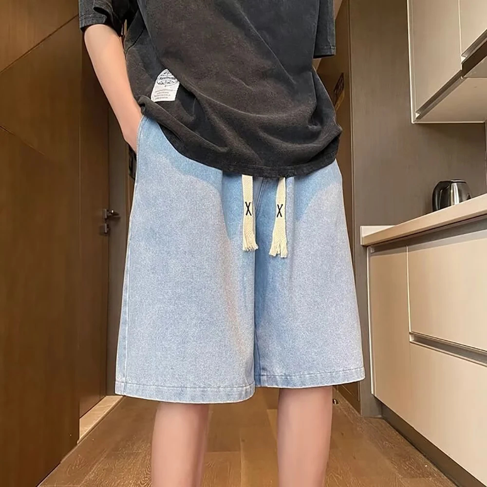 

Men's Light Wash Drawstring Denim Shorts Loose Fit Wide Leg Jeans Shorts Baggy Casual Streetwear