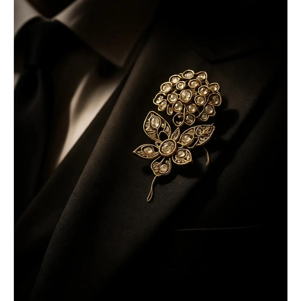 

Набор из 36 хрустальных брошей-цветов оптом для декора свадебных букетов и поделок своими руками